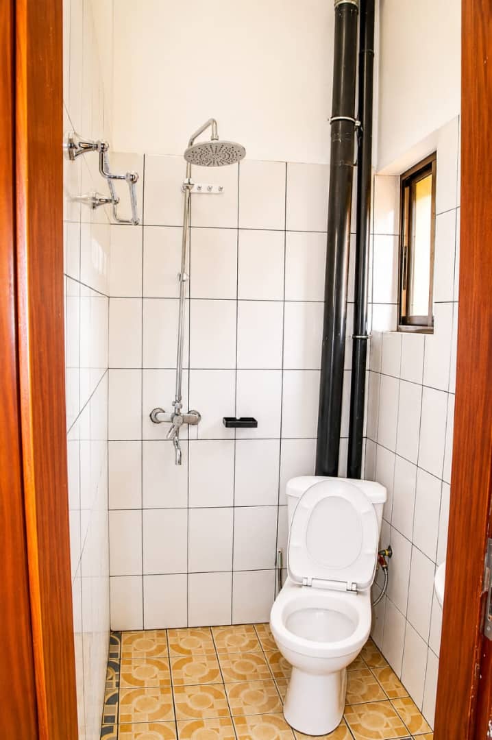 Chambre 5 - Hôtel Fokam Yaoundé