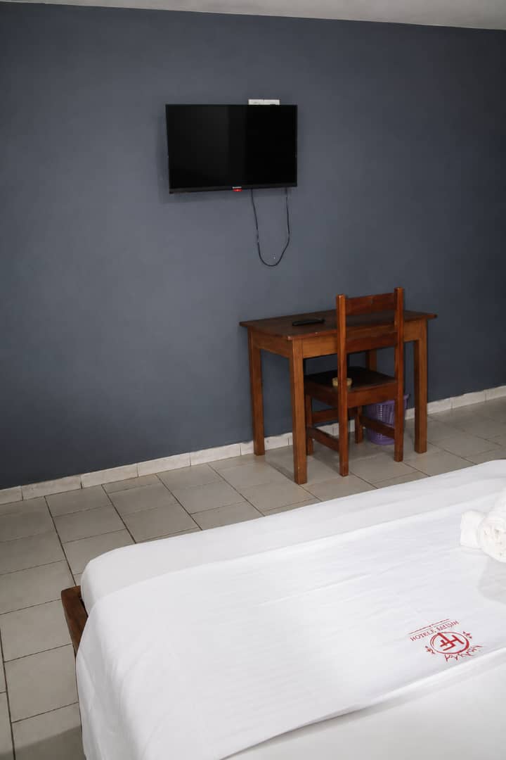 Chambre 3 - Hôtel Fokam Yaoundé